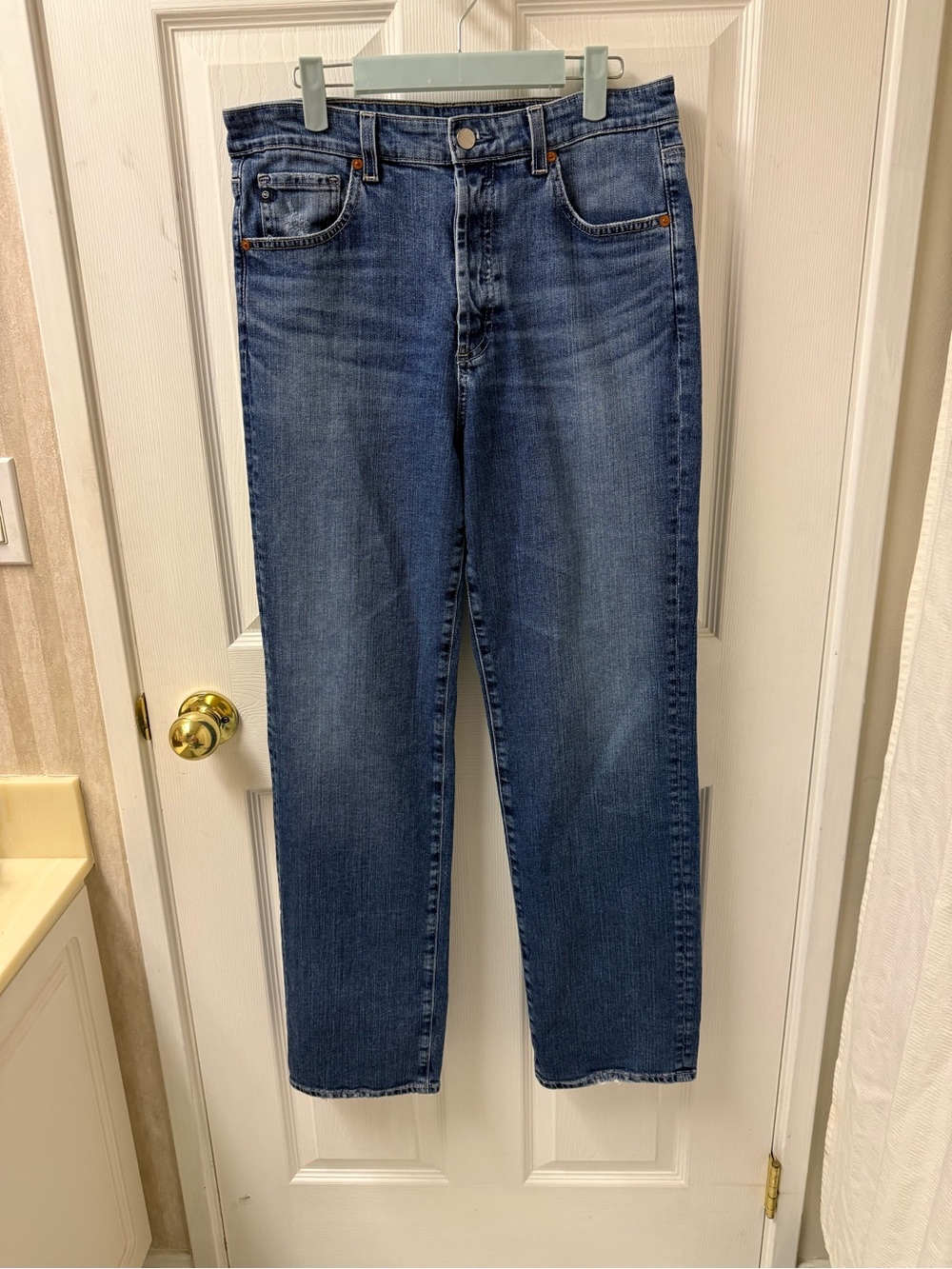 AG Alexxis High Rise Vintage Fit Straight Leg Denim Jeans Size 31 R Med Wash